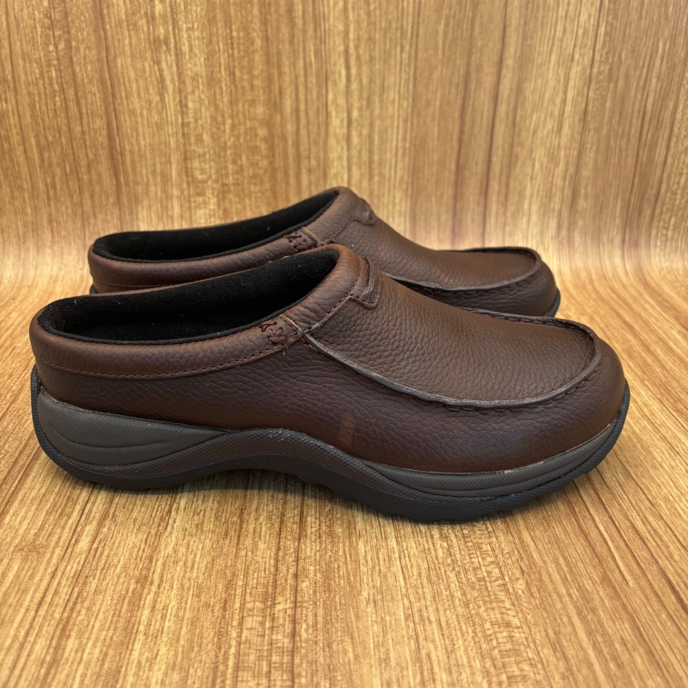 LL Bean Comfort Mocs Men 7.5 Brown Pebbled Leather Slip On Clogs 268224